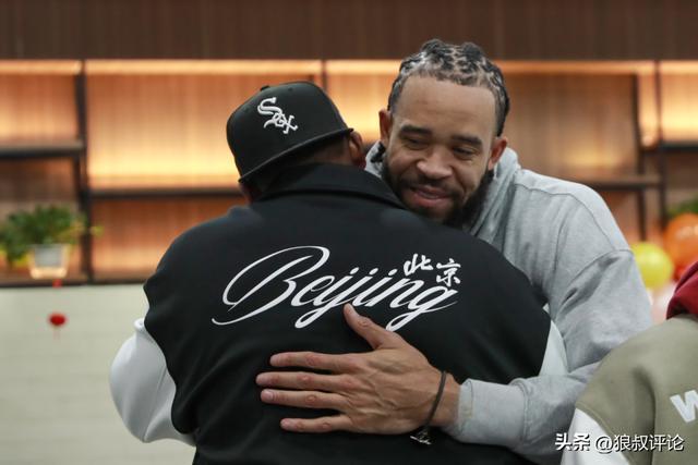 开云官网-北京男篮官方：全队对麦基的到来表示欢迎 也向马帝昂致以诚挚感谢